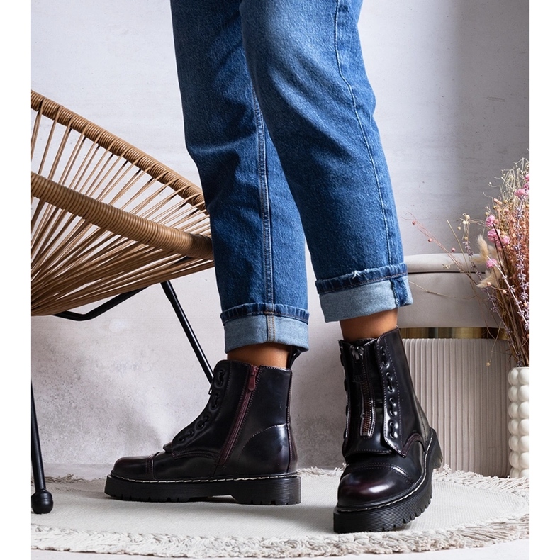 Schwarze isolierte Wanderstiefel von Royer 1