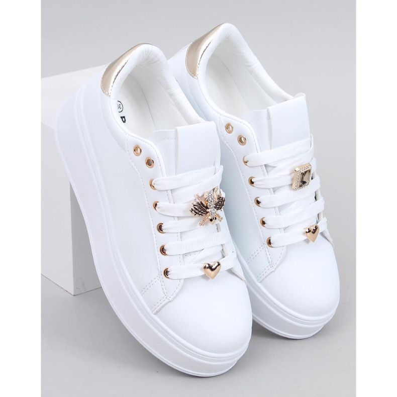 Plateau-Sneaker von Yared in WEISS/GOLD weiß 1