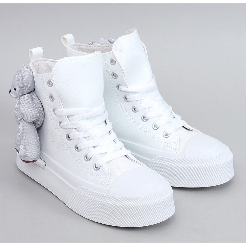 Weiße Teddybär-Sneaker von Rooks 1