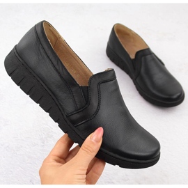 Bequeme Damenschuhe aus schwarzem Leder Helios 430 1