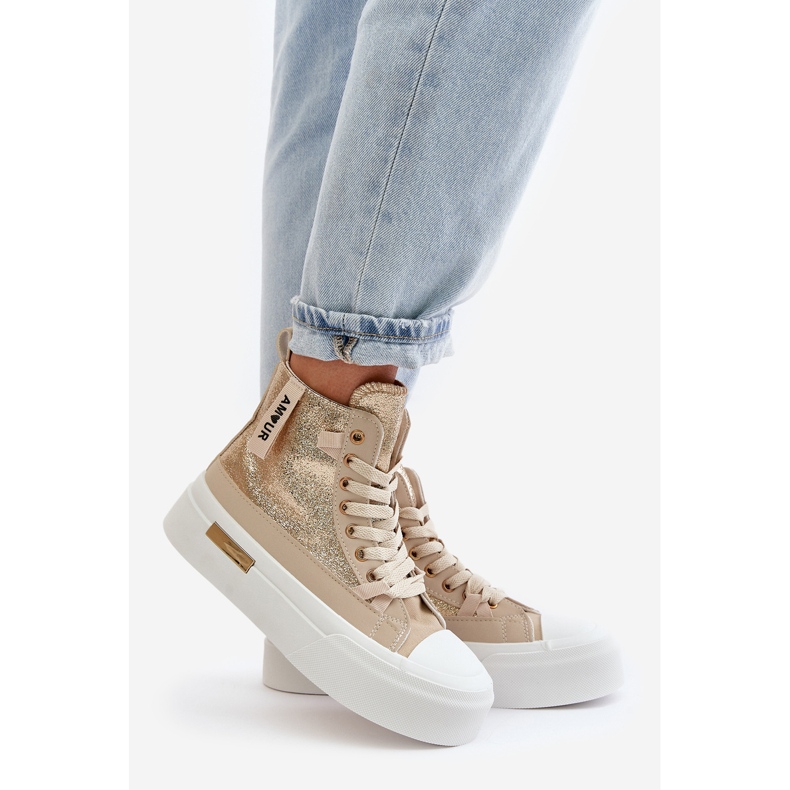 Hohe Plateau-Sneaker für Damen in Beige und Gold Averira 1