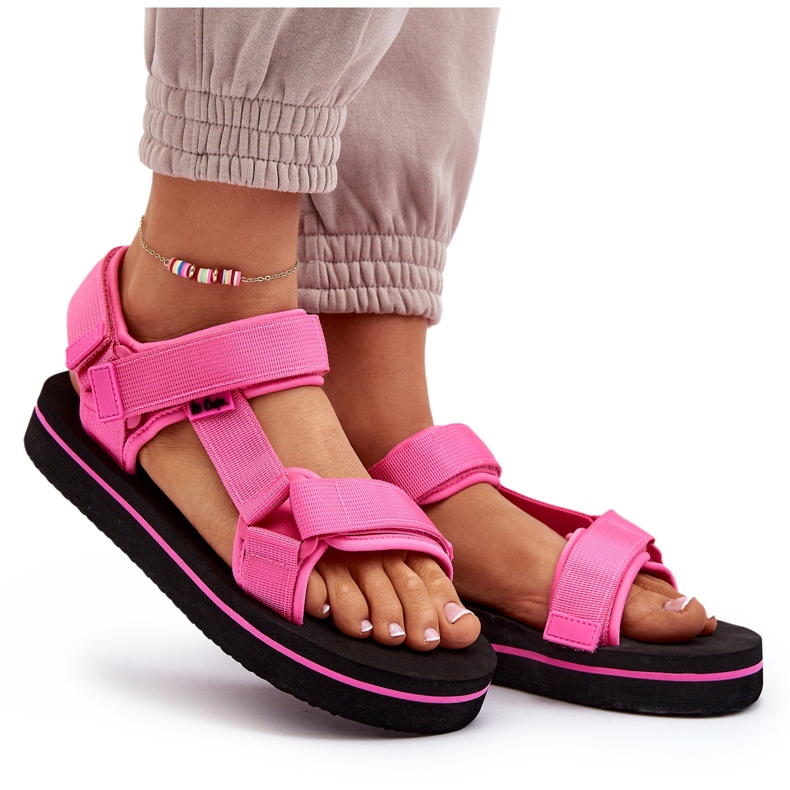 Frauensandalen auf der Lee Cooper LCW-24-05-2750L Fuksja-Plattform rosa 4