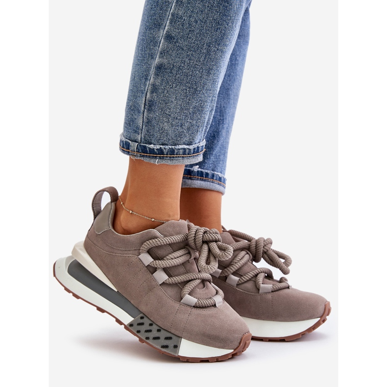 Damen-Sneakers aus Wildleder auf der Plattform mit dicker Schnürung Artiker 54C1463 Grau 1