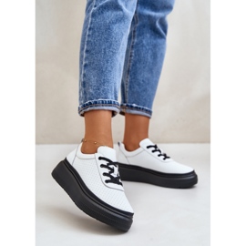 Damen-Sportschuhe auf Plateau, Naturleder, Weiß 41470 Vinceza 2