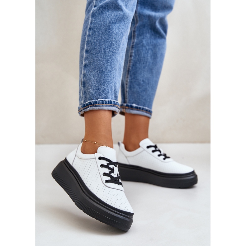 Damen-Sportschuhe auf Plateau, Naturleder, Weiß 41470 Vinceza 2