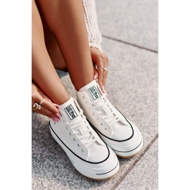 Isolierte Damen-Sneaker auf der Eco-Leder-Plattform Big Star OO274061 Weiß 6