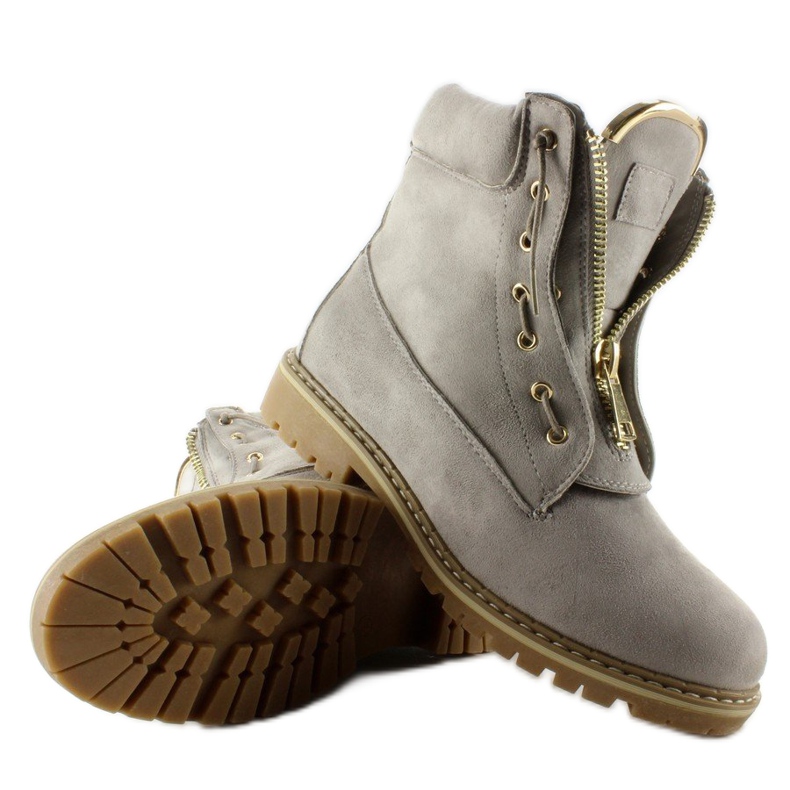 Balmanschuhe aus grauem Wildleder 2