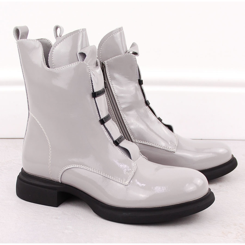 Damen-Stiefeletten aus Lackleder, grau Vinceza 66678 2