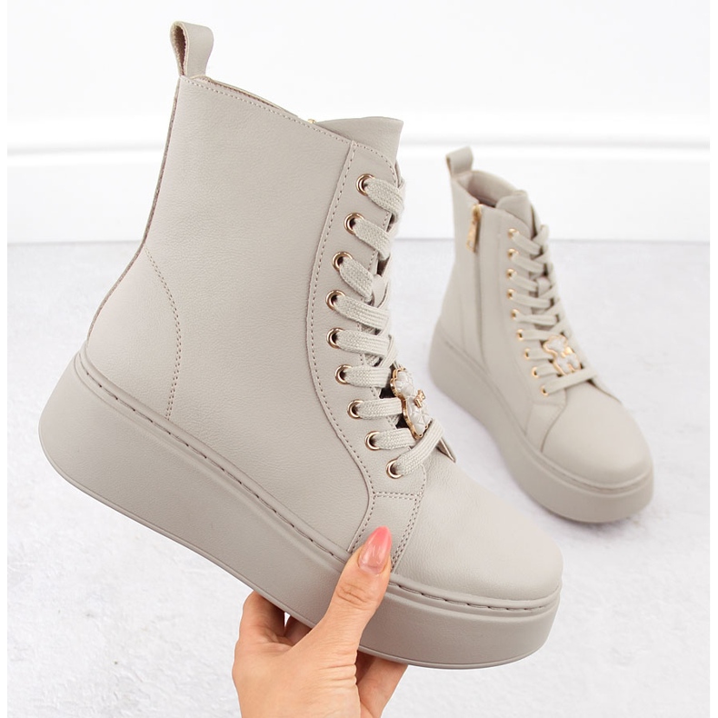 Beigefarbene Lederstiefeletten auf Plateausohle mit Teddybär Vinceza 66701 1