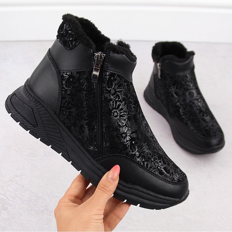 Schwarze Damen-Lederstiefeletten mit Blumen T.Sokolski Z24-329 1