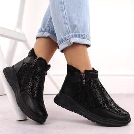Schwarze Damen-Lederstiefeletten mit Blumen T.Sokolski Z24-329 4
