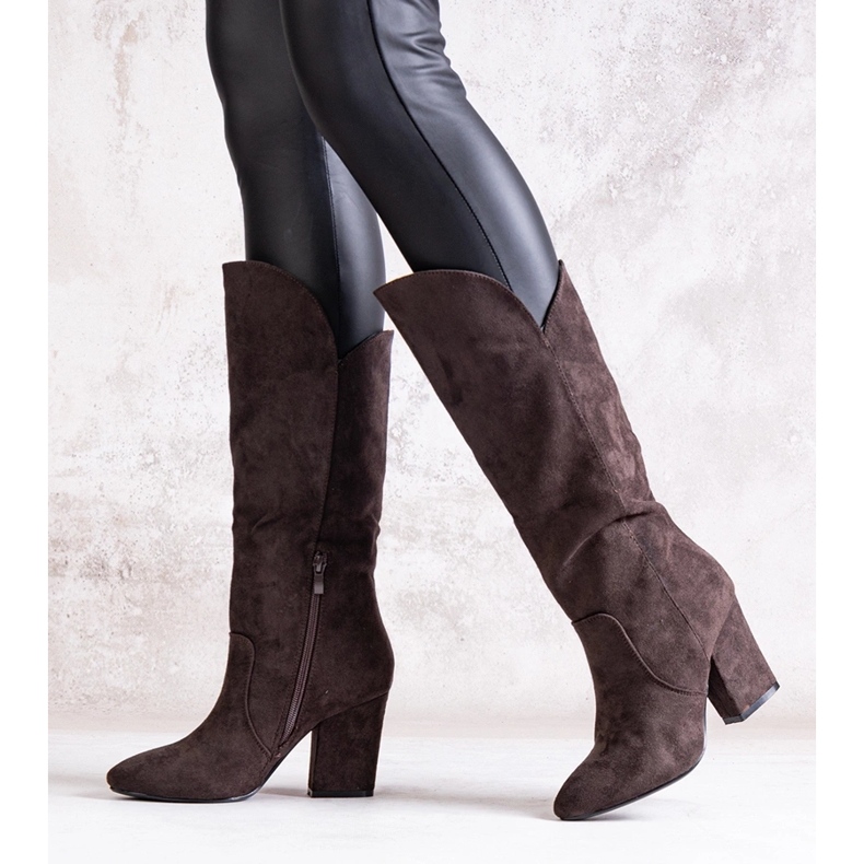 Braune Amare-Stiefel mit hohen Absätzen 1