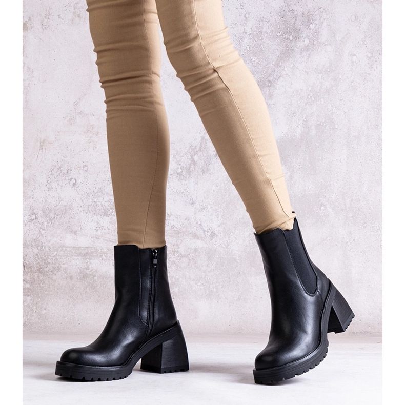 Schwarze Damenstiefeletten aus Ariane-Öko-Leder 2