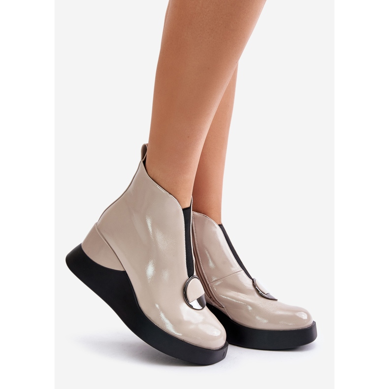 S.Barski Isolierte Lackstiefel mit Keilabsatz D&amp;A MR880-136 Beige 1