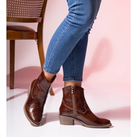 Damen-Cowboystiefel aus Kamelleder Butdam KW-1 braun 1