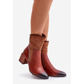 Braune isolierte Damenstiefel auf High Heels Relabina 1