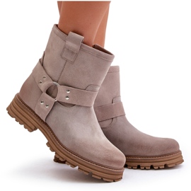 Flache Damenstiefel aus Wildleder Lewski 3610 Cappucino beige 11