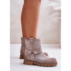 Flache Damenstiefel aus Wildleder Lewski 3610 Cappucino beige 10