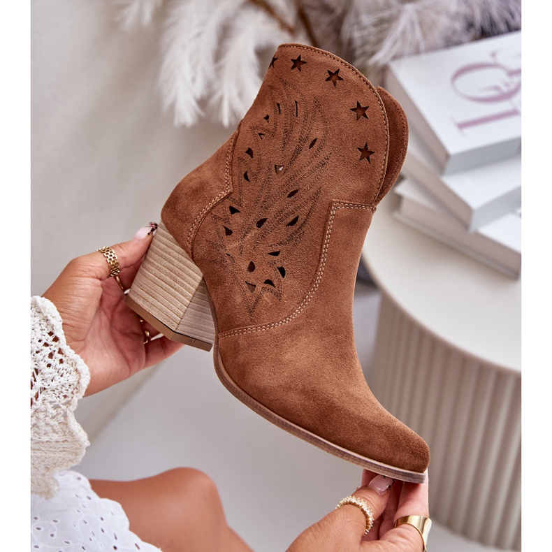 Durchbrochene Wildleder-Cowboystiefel mit hohem Absatz Lewski 3613 Braun 2