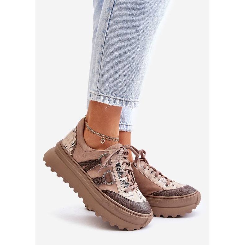 Damen-Ledersneaker auf der Plattform Maciejka 06562-10 Dunkelbeige 1