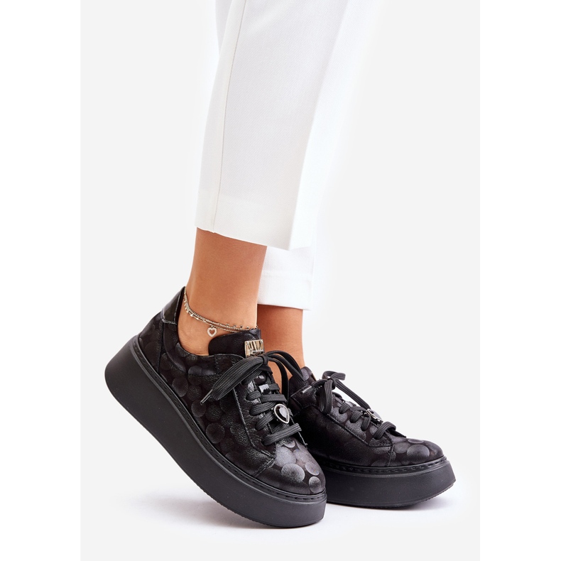 Leder-Sportschuhe auf der Plattform Maciejka 06191-42 Schwarz 1