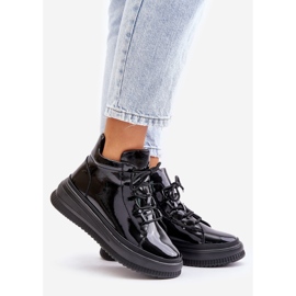 Leichte Plateau-Sportschuhe aus Lackleder Naturleder Artiker 55C1049 Schwarz 1