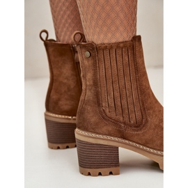 Damen-Stiefel mit hohem Absatz aus Öko-Wildleder, warmes Braun Nevitas 7