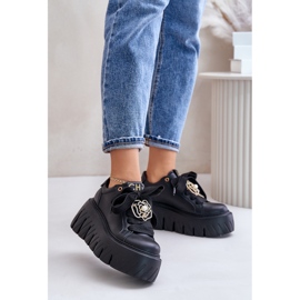 Damen-Sneaker auf massiver Sohle mit Goldverzierung CheBello 4530 Schwarz 2