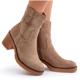 Beige isolierte Damenstiefel mit hohem Absatz Vailia 7