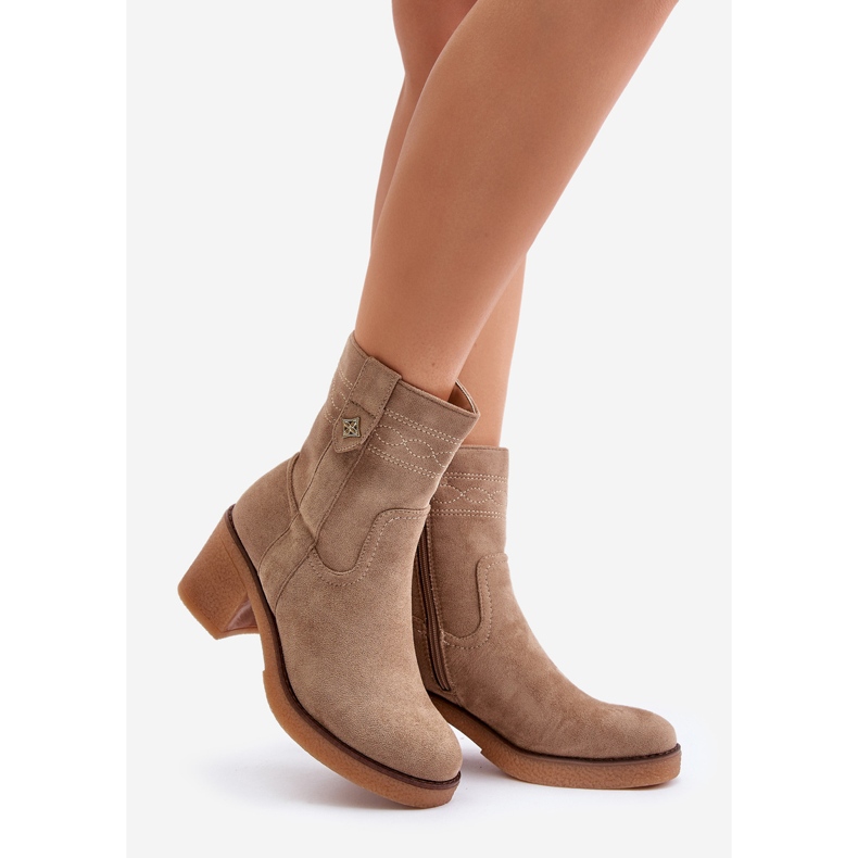 Beige isolierte Damenstiefel mit hohem Absatz Vailia 1