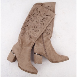 Beige durchbrochene Damenstiefel mit hohen Absätzen Vinceza 16482 1