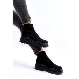 Marquiiz Schwarze Slip-On-Sockenstiefel für Damen mit massiver Sohle 2