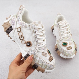 Damenschuhe reich verziert mit Zirkonen, weiß Potocki 16324 1