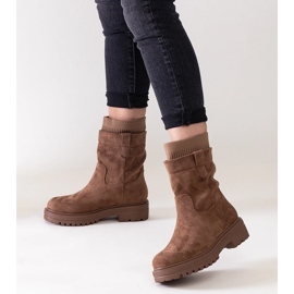 Braune Slip-On-Stiefeletten mit Ralia-Socke 1