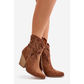 Lewski Shoes Cowboystiefel aus Wildleder mit durchbrochenem Muster Lewski 3612 Braun beige 1