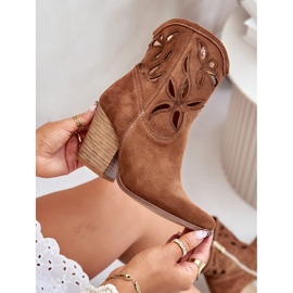 Lewski Shoes Cowboystiefel aus Wildleder mit durchbrochenem Muster Lewski 3612 Braun beige 2