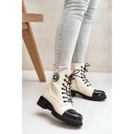 Arbeiterstiefel mit Reißverschluss, isoliert Beige und Schwarz Soratta 2