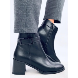 Dolores Schwarze hochhackige Stiefel 2