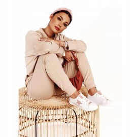 Frauen -Sneaker mit einem Star Big Star DD274691 Weiß und Pink 4