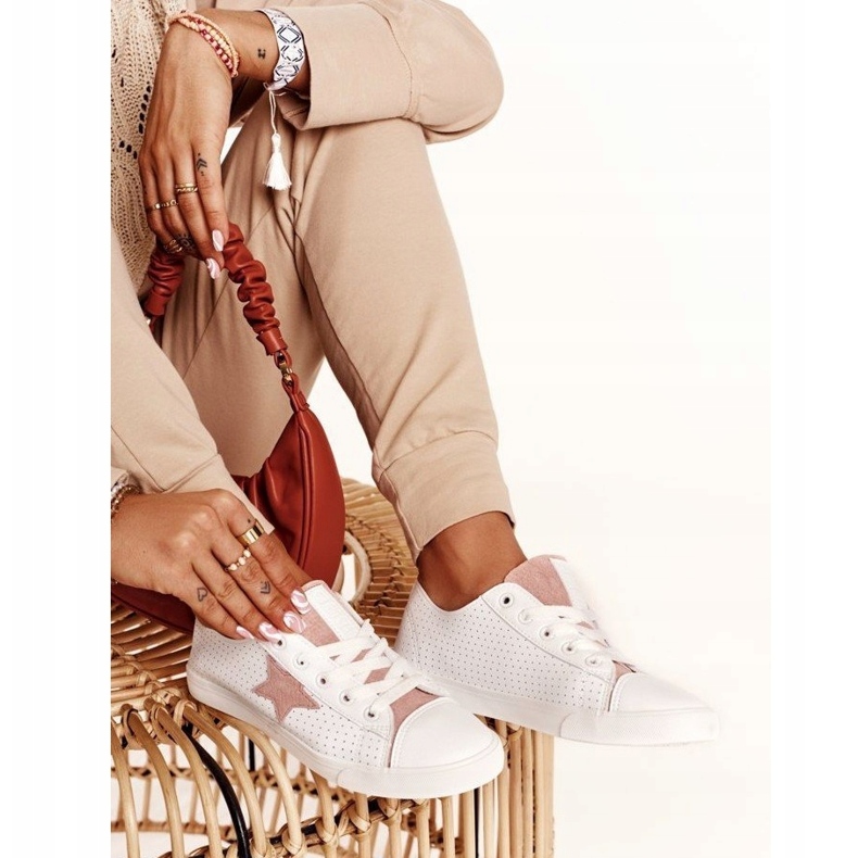 Frauen -Sneaker mit einem Star Big Star DD274691 Weiß und Pink 6