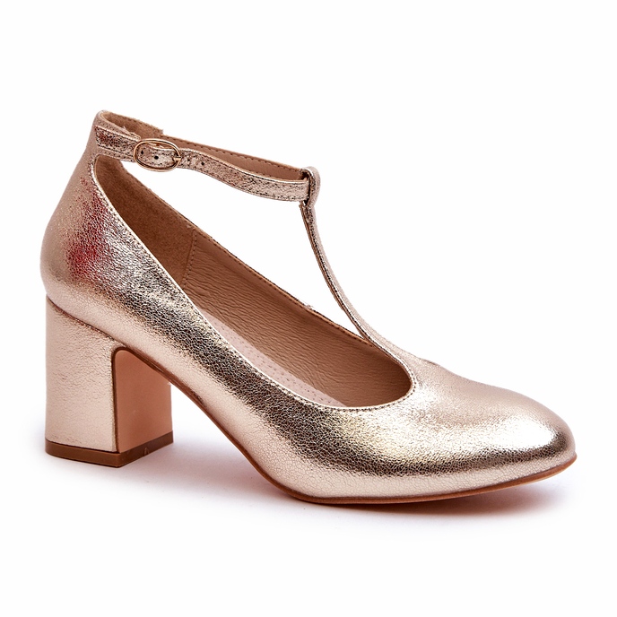 Mascara Frauenpumpen mit Öko-Leder auf dem goldenen Metallpfosten 1