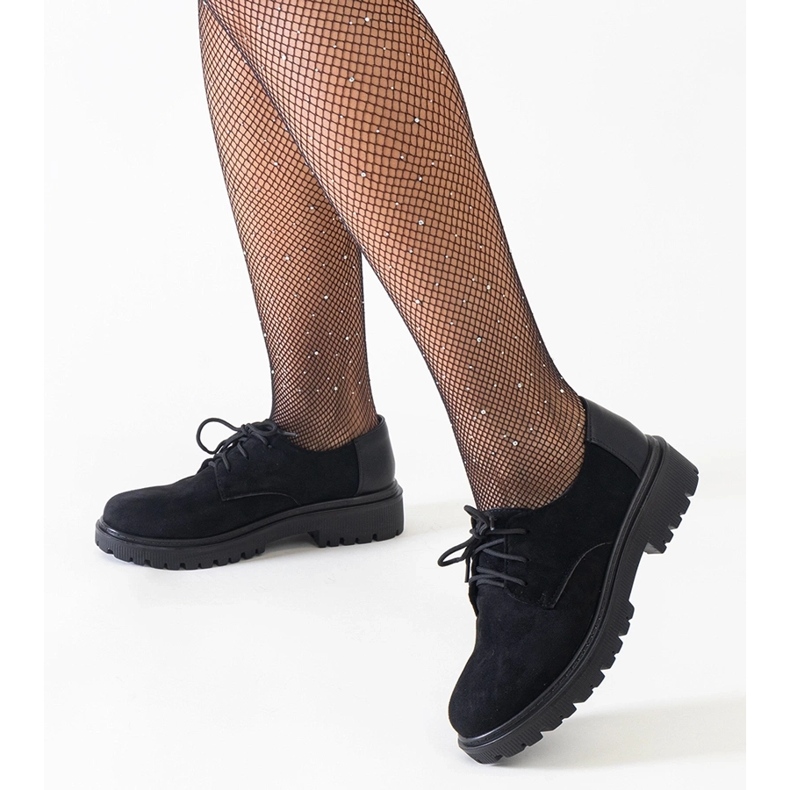 Schwarze lässige Schnürschuhe aus Kalila-Öko-Wildleder 1