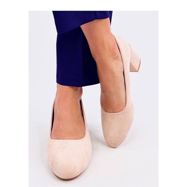 Fredette Beige bequeme Pumps mit Absatz - Inello 1