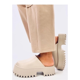 Ernest Khaki Schaumstoff-Clogs – Inello grün 2