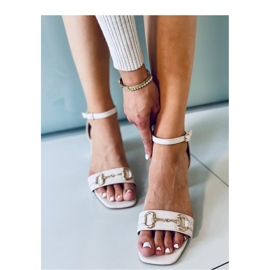 Ksenia Beige Sandaletten mit hohen Absätzen 2