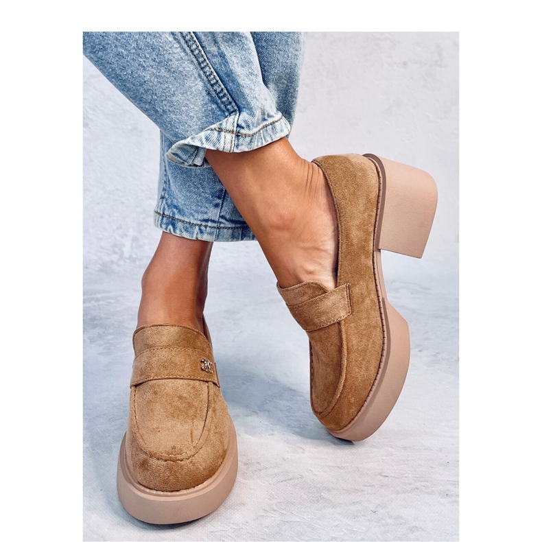 Kamelbraune Slipper mit hohen Absätzen - 1