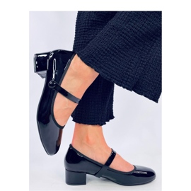 Schwarze Lack-Ballerinas mit hohem Absatz 1