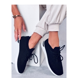 Schwarze Socken-Sportschuhe 2