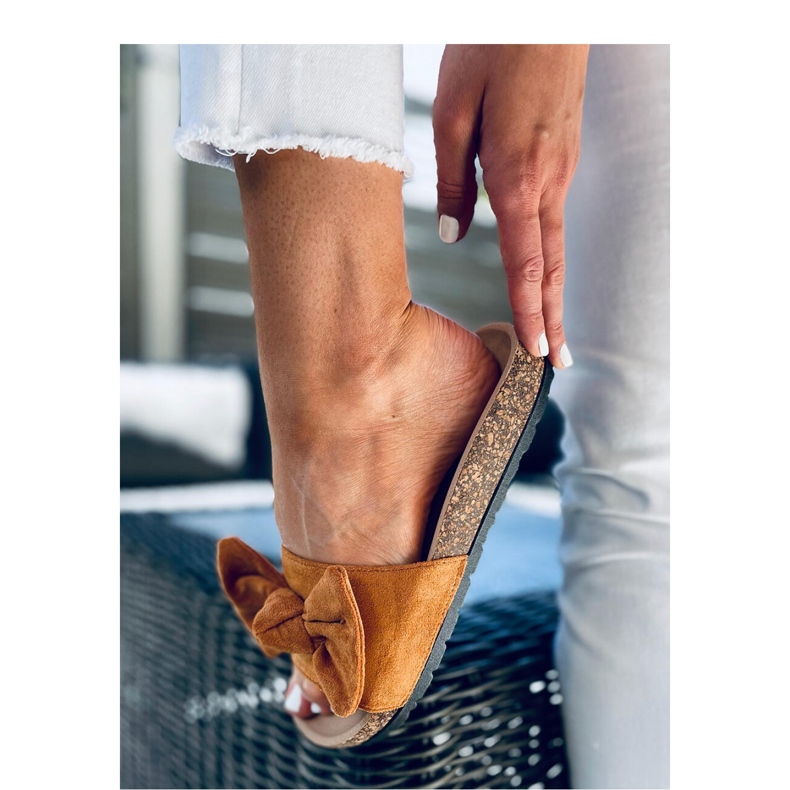 Kiara Camel Kork-zehenstegsandalen-Sandale – Inello braun 2