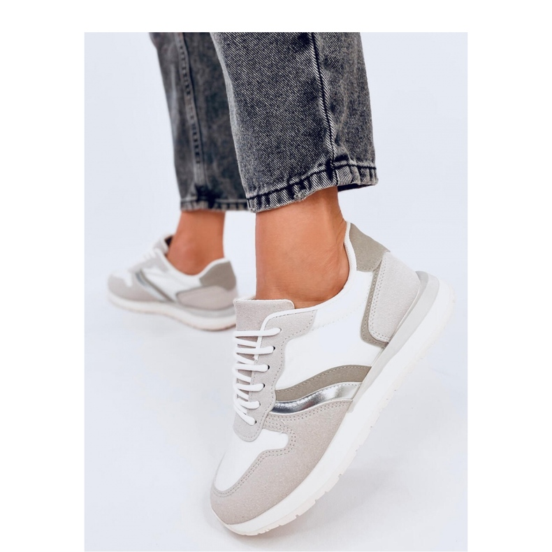 Weiße Damen-Sneaker 1